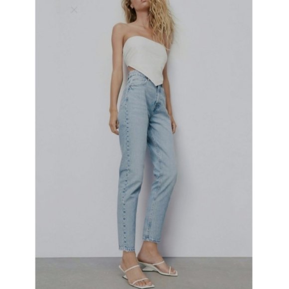 ZARA HIGH RISE STRAIGHT JEANS - NWT - Picture 1 of 7